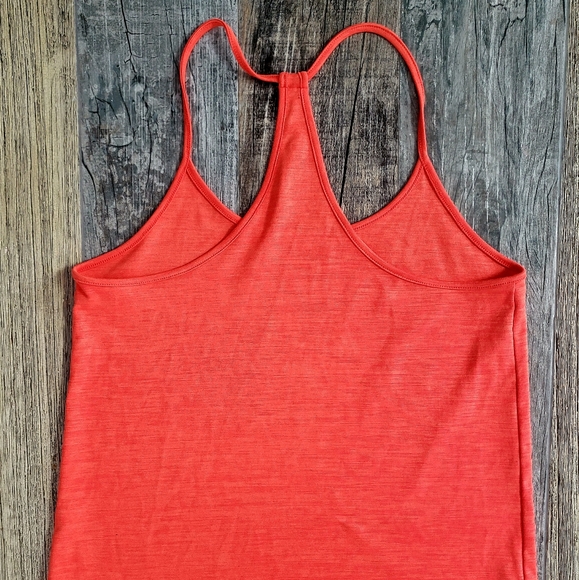 Sport tank - Picture 2 of 4